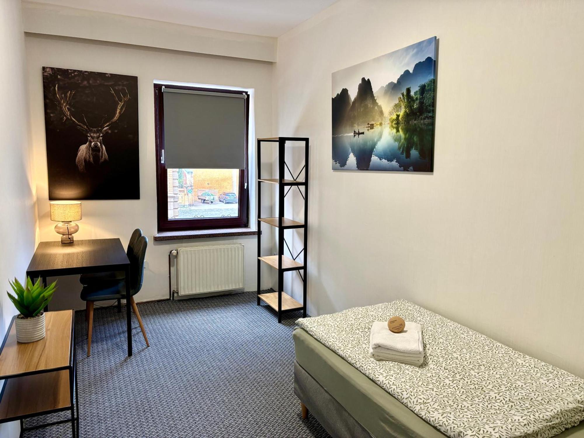 Harmony - Ganzes Appartement 3 Schlafzimmer City Meiningen Bagian luar foto